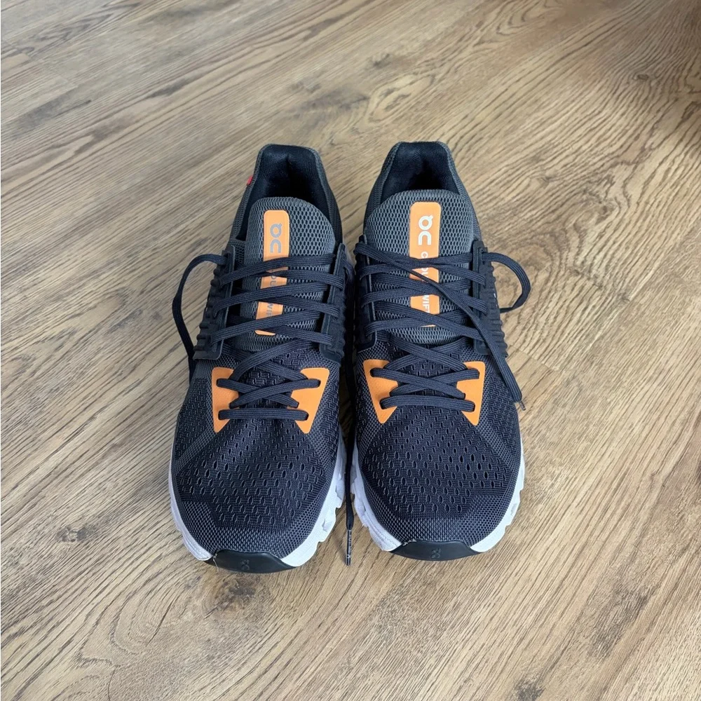 On Running size color
