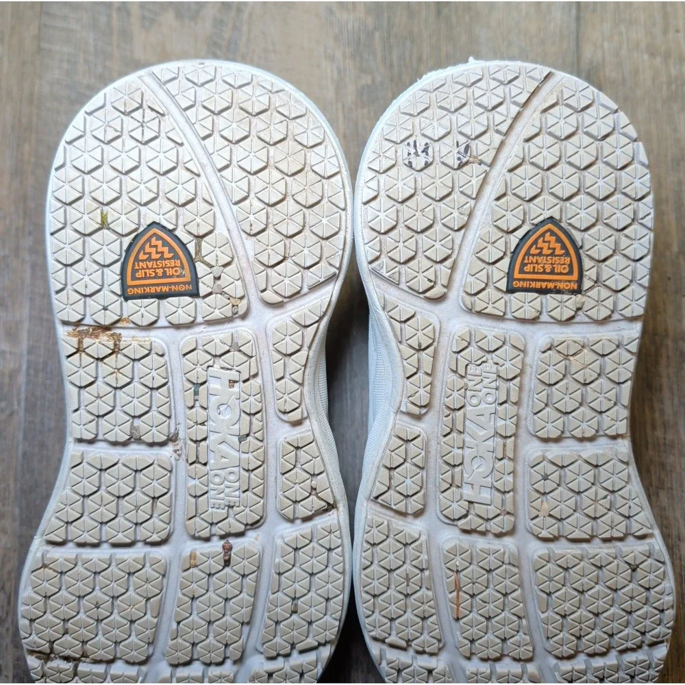 Hoka One One hoka one