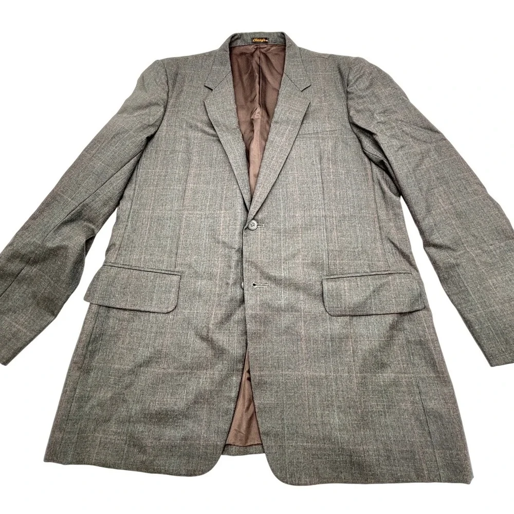 Changs Tailoring Co this hand
