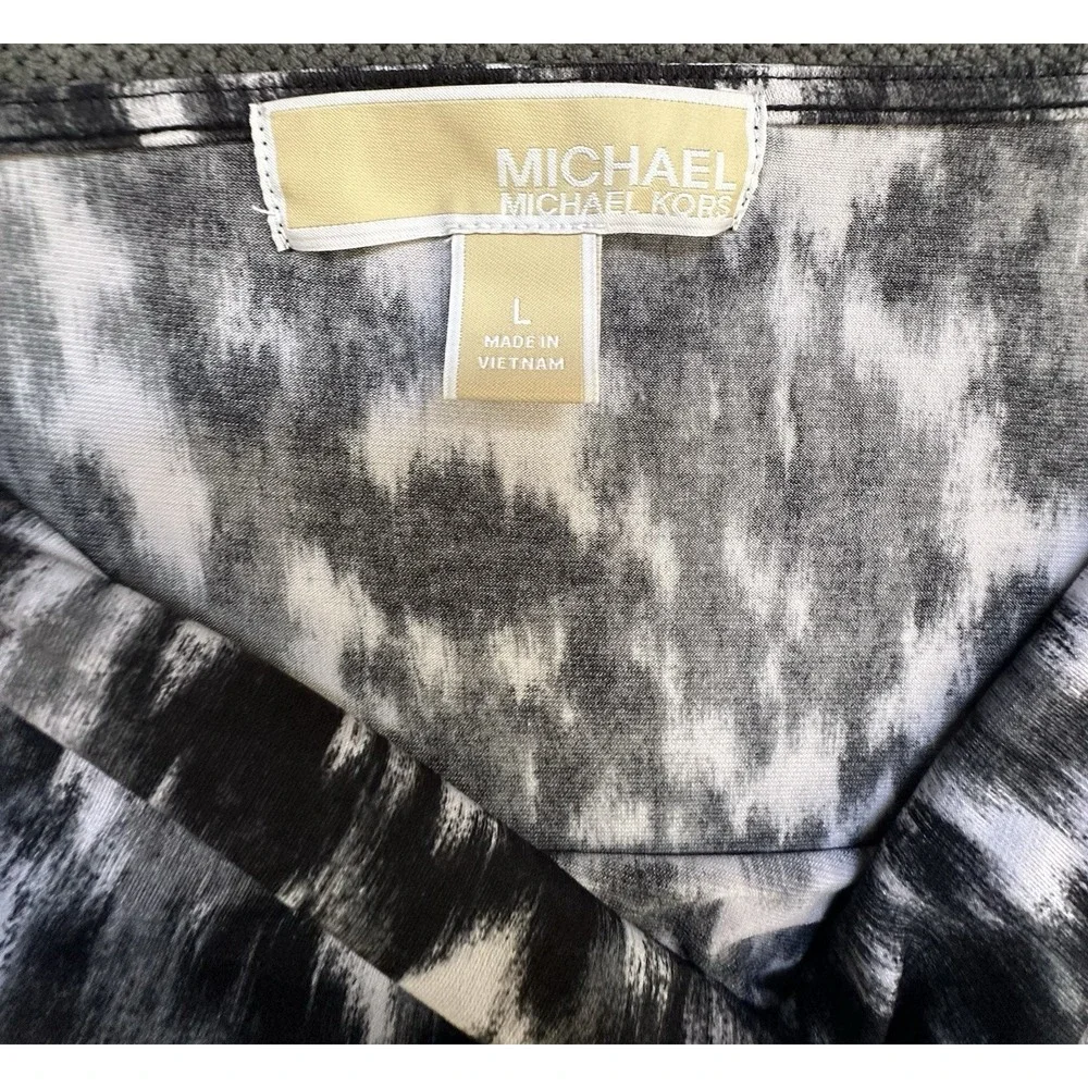 Michael Kors pre owned