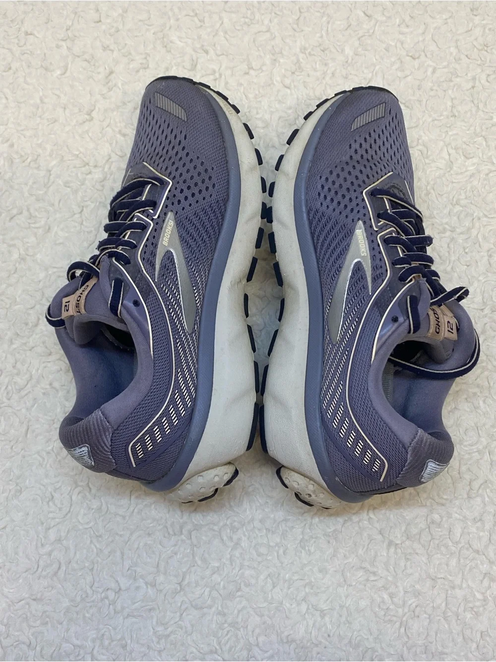 Brooks ghost 12