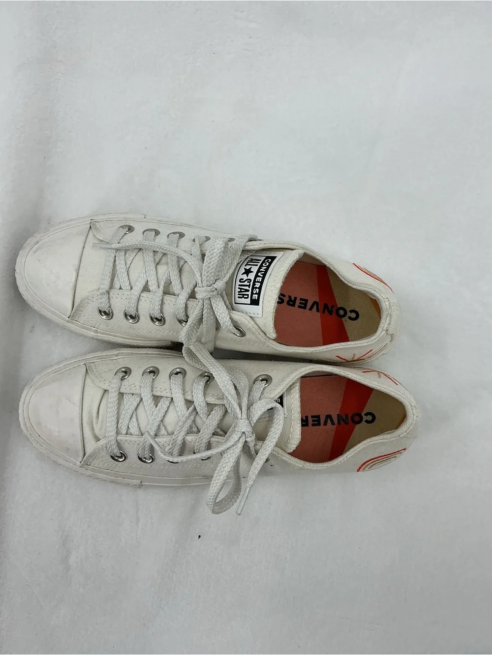 Converse low profile