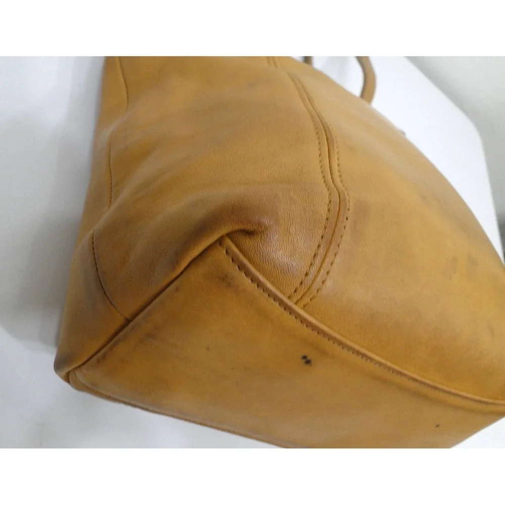 Coach vintage tote