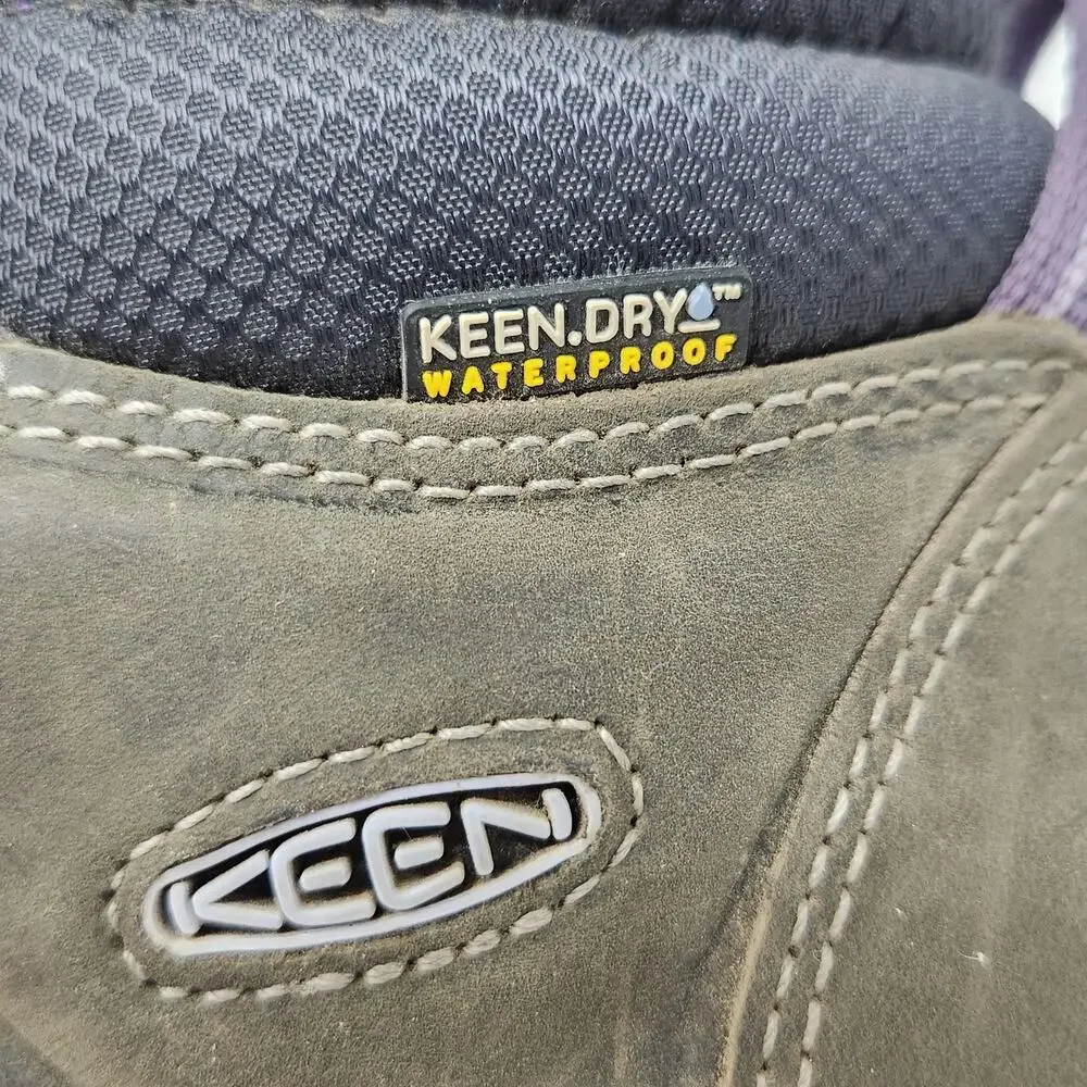 Keen women gypsum