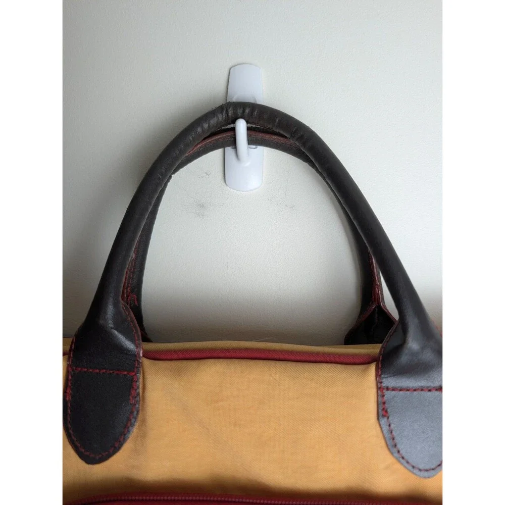 Baggallini nylon laptop