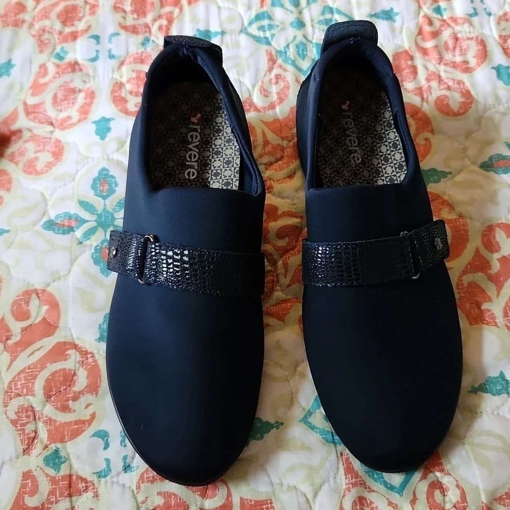 REVERE Genoa navy blue stretch loafers‎ size 8