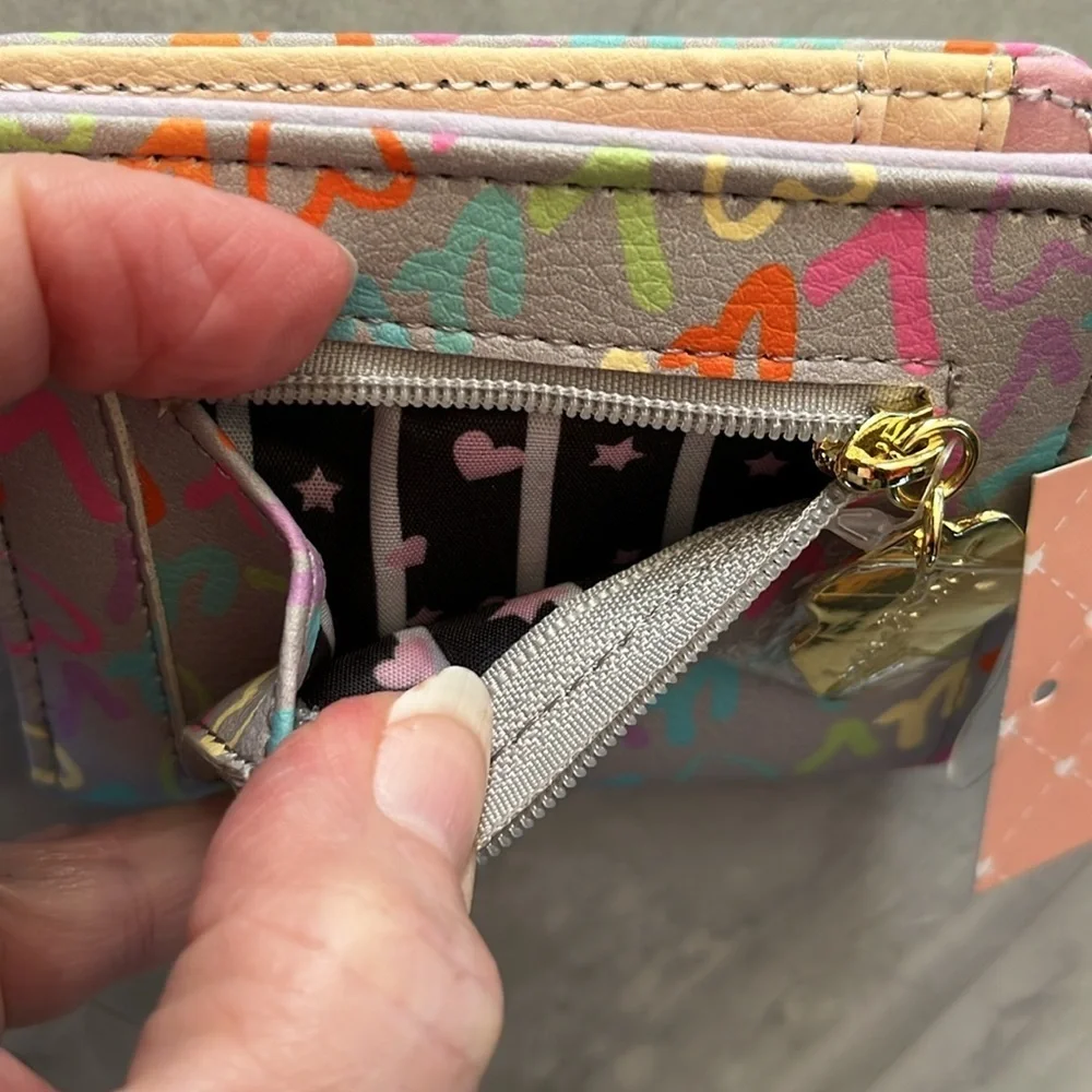 Betsey Johnson betsey johnson