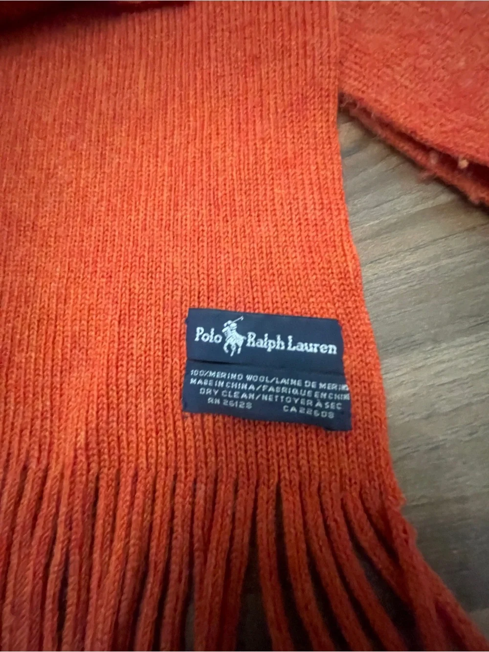 Ralph Lauren flaw shown