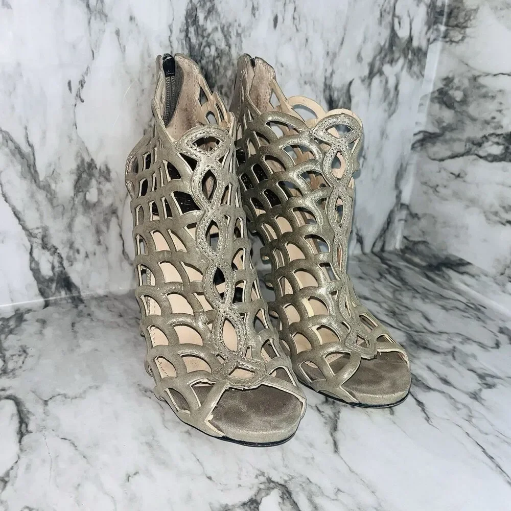 Vince Camuto Fontanela Caged Heels Size 7.5M Silver Metallic Shimmer Zip Back