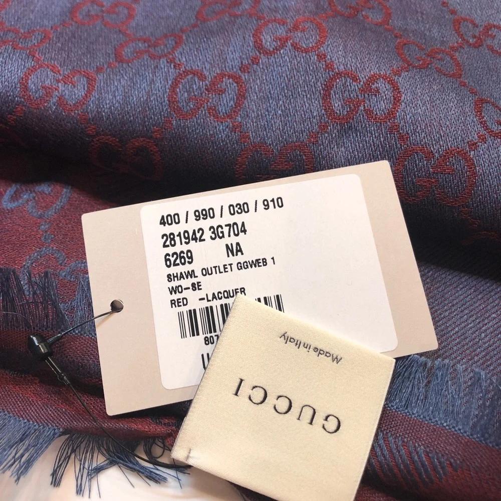 Gucci blue red