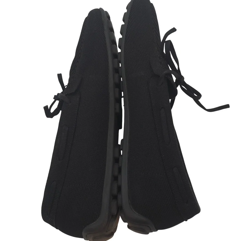 Vivaia modern black