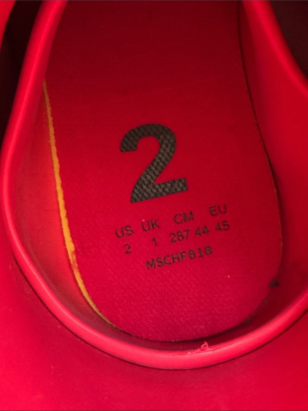 N/A red boots