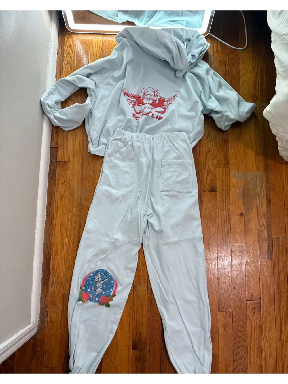Boys Lie light blue