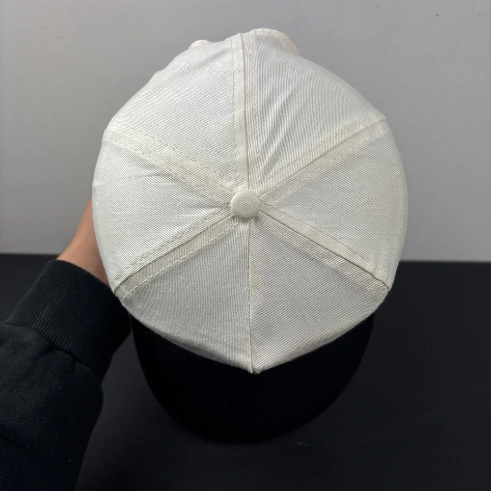 N/A off white