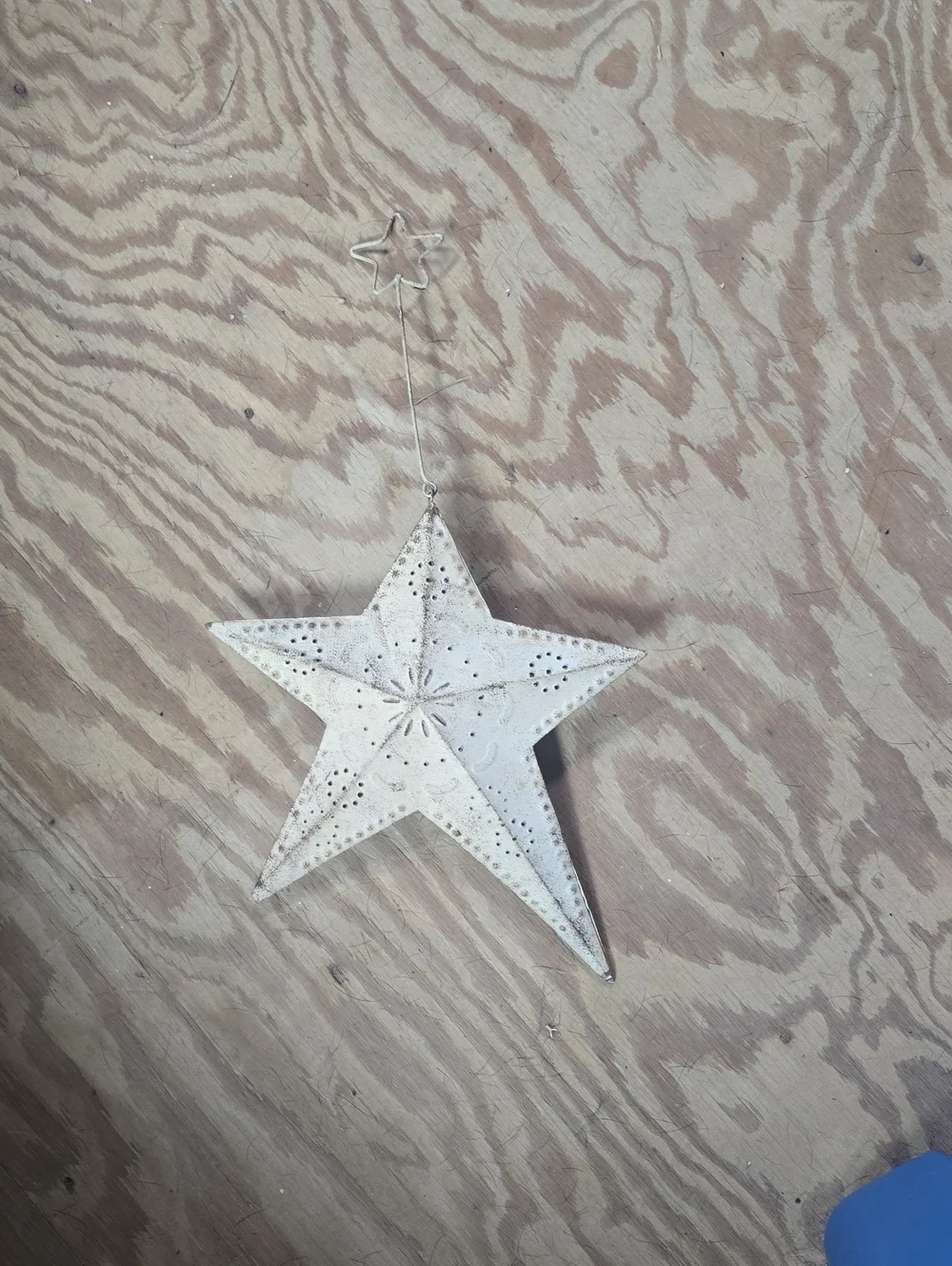 Rustic White Metal Star Ornament - Unbranded