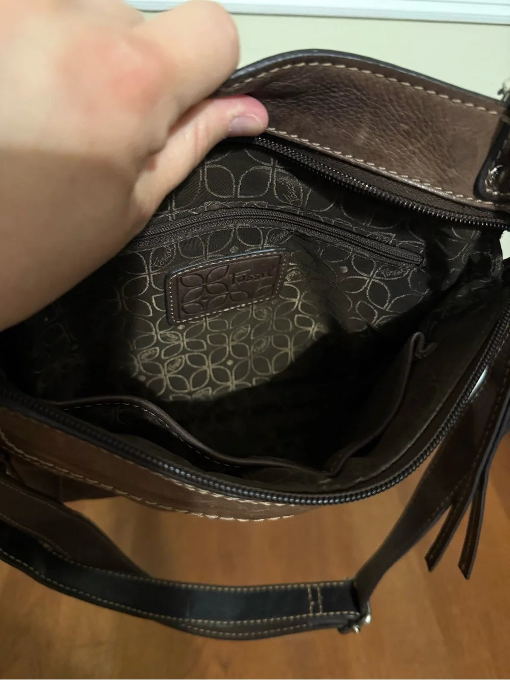 Fossil brand style