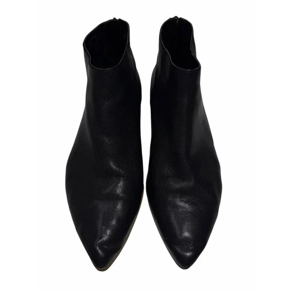 Cole Haan sleek cole