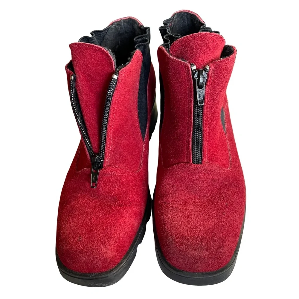 Barbo red suede
