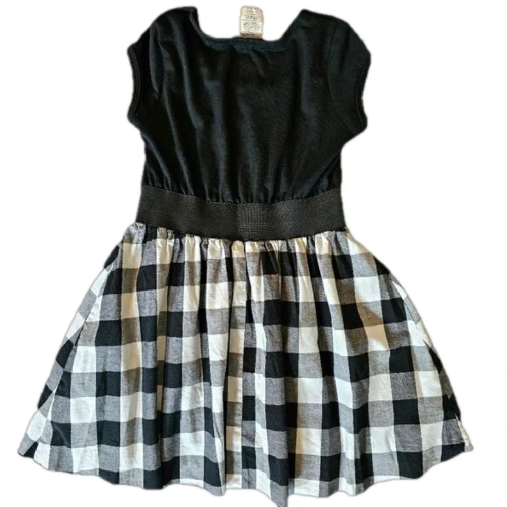 Too Chic too chic