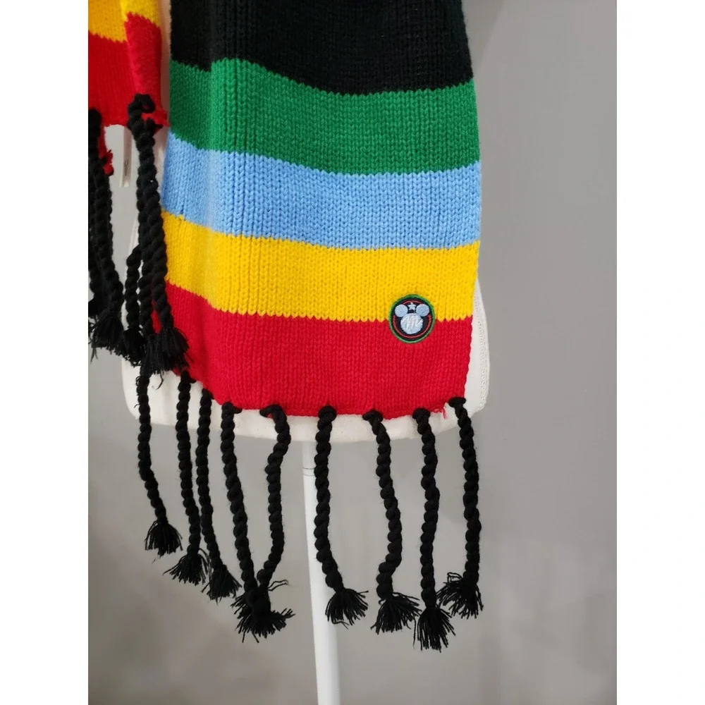 Disney scarf only
