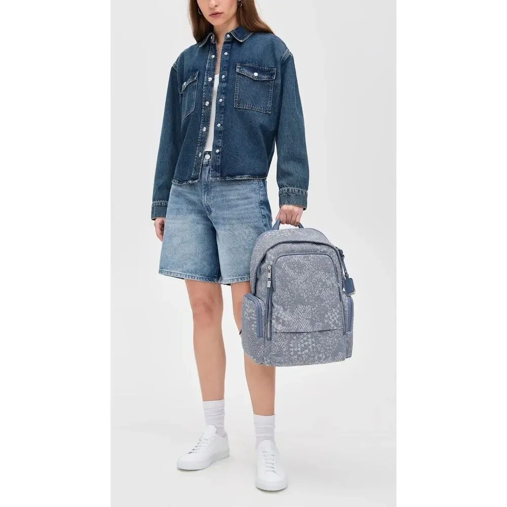 Tumi overall perfect