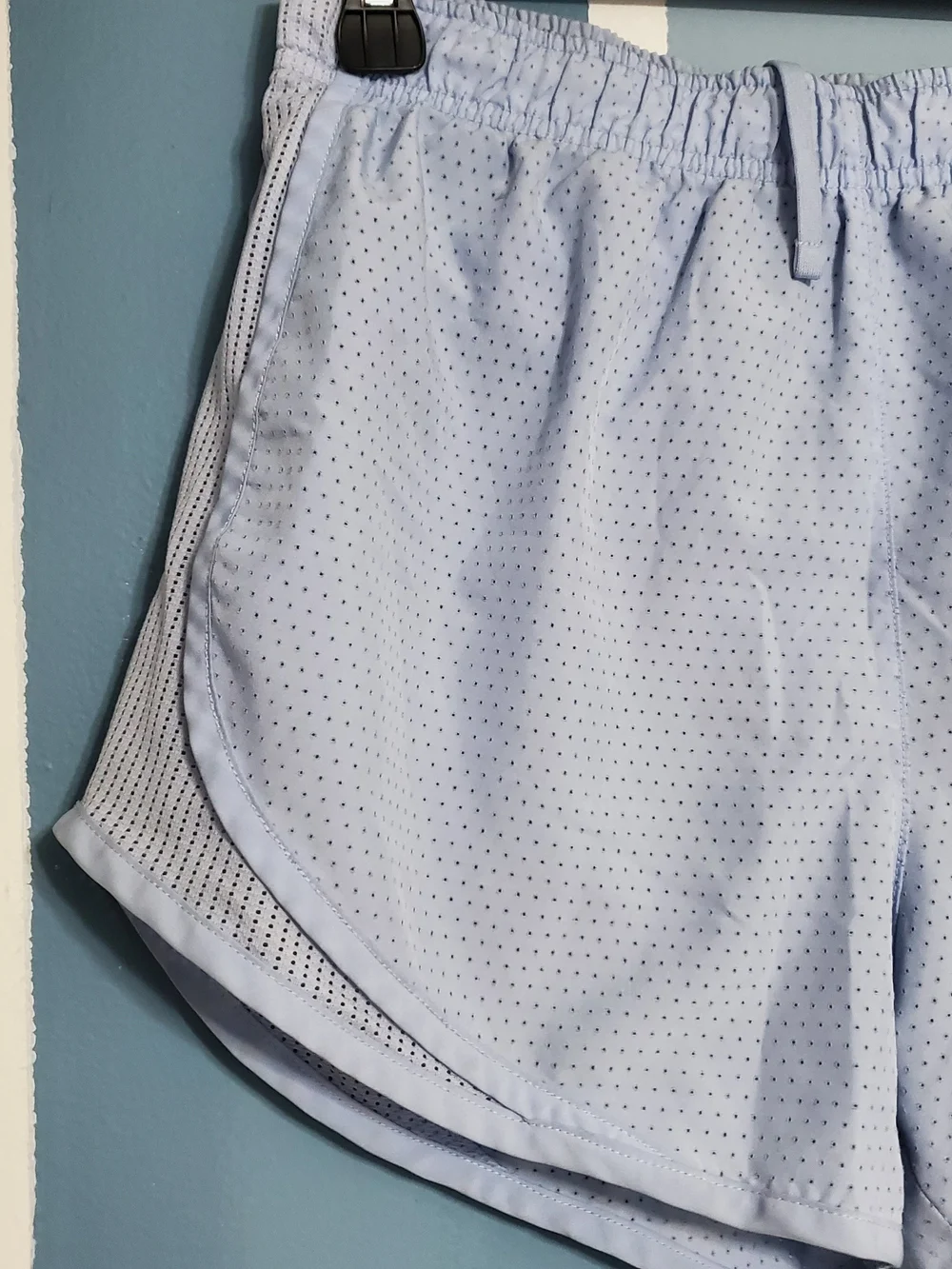 Nike light pale