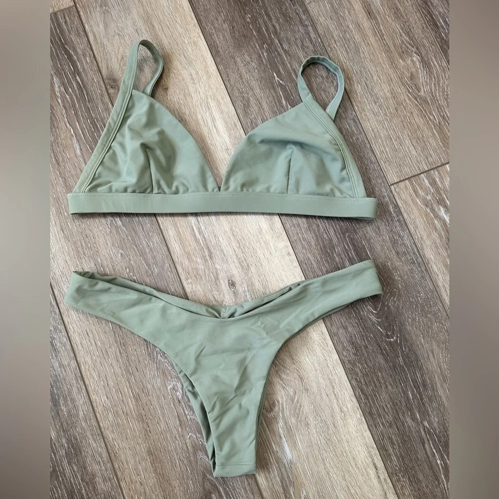N/A large green