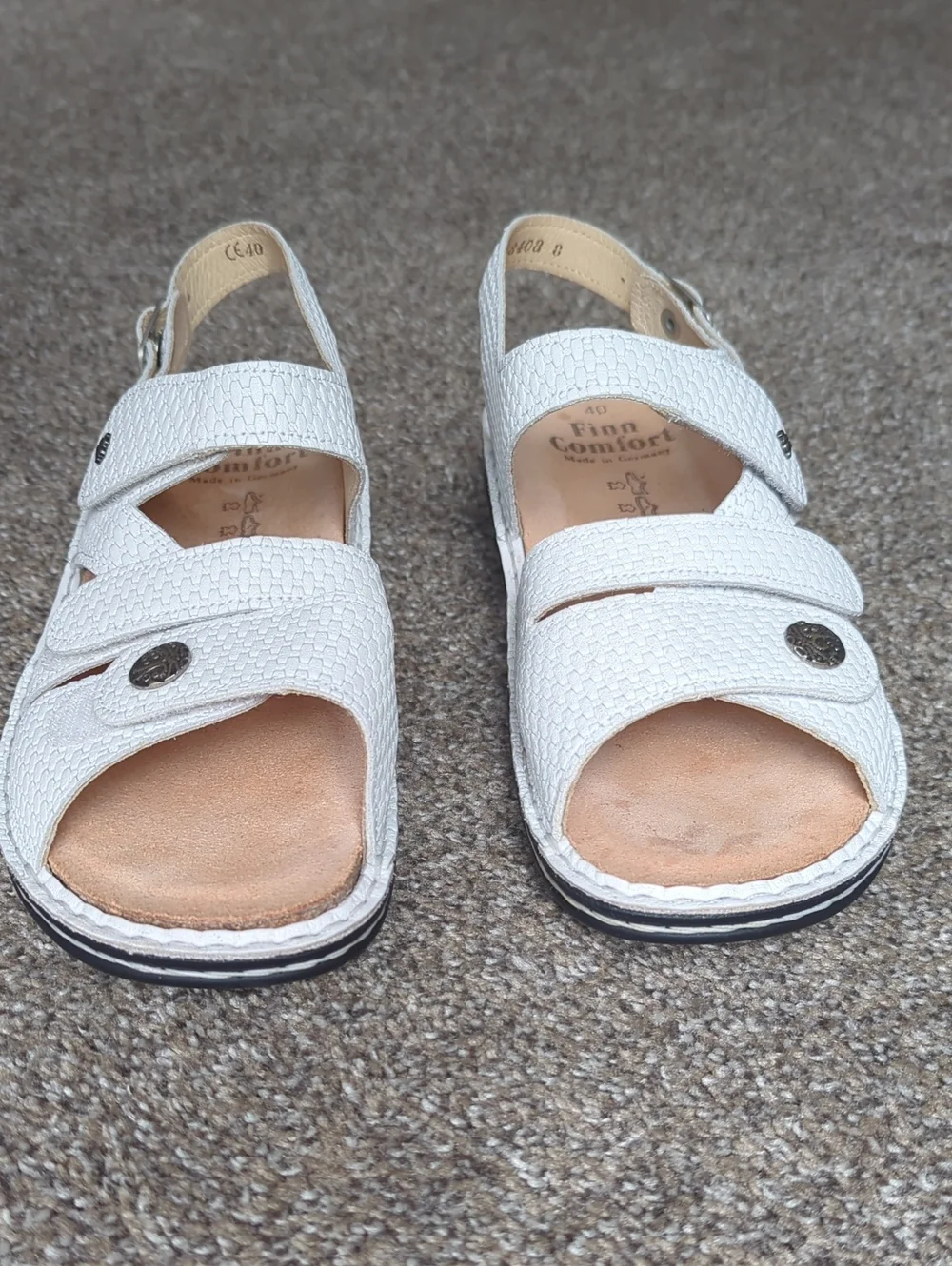 Finn Comfort excellent white