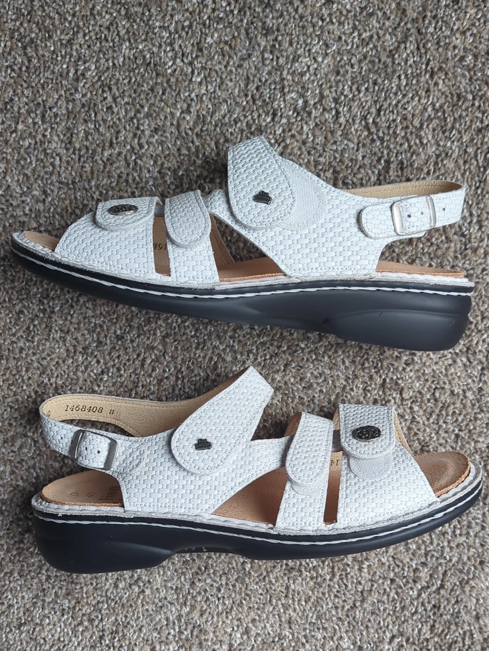 Finn Comfort excellent white