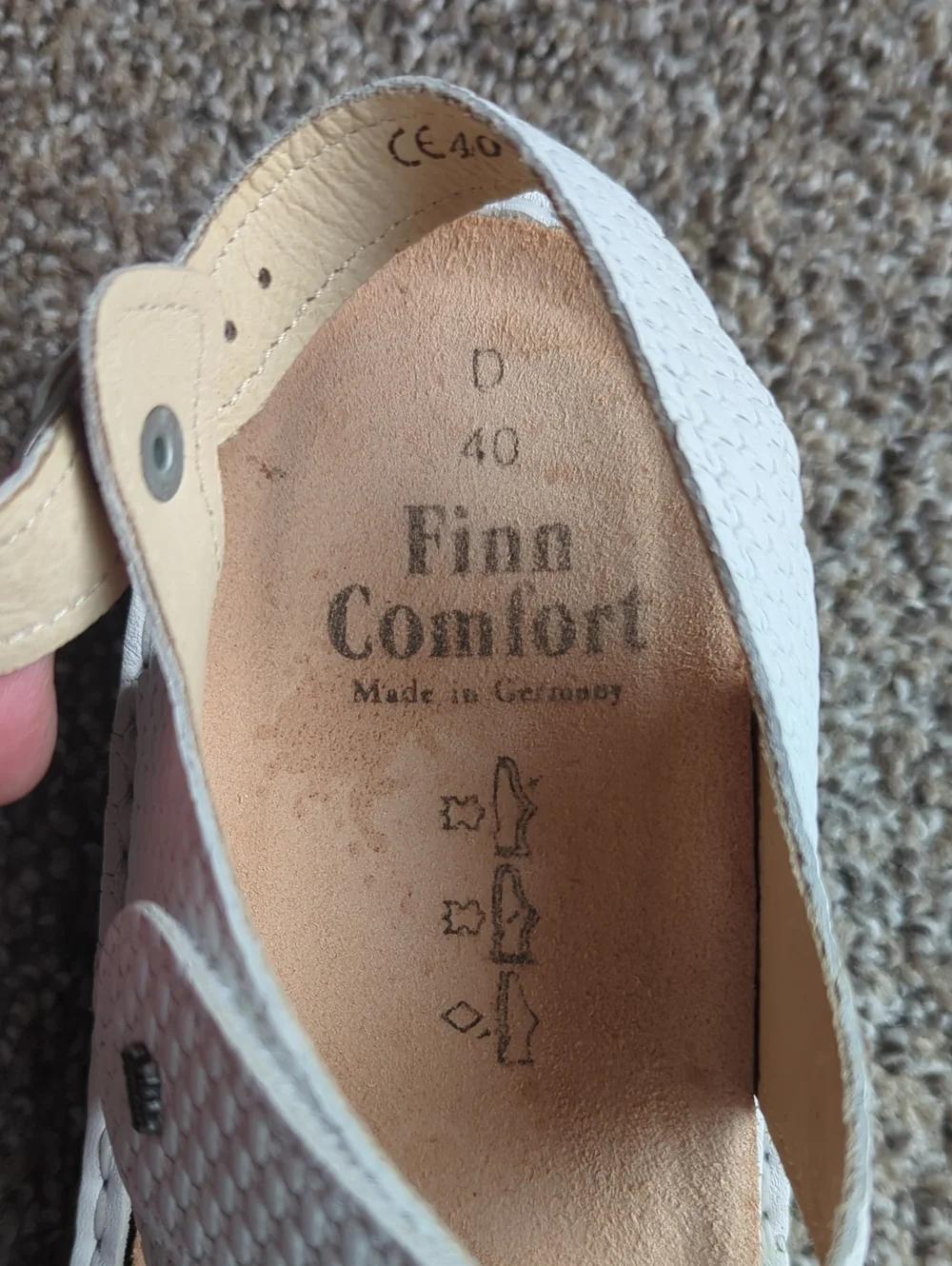 Finn Comfort excellent white