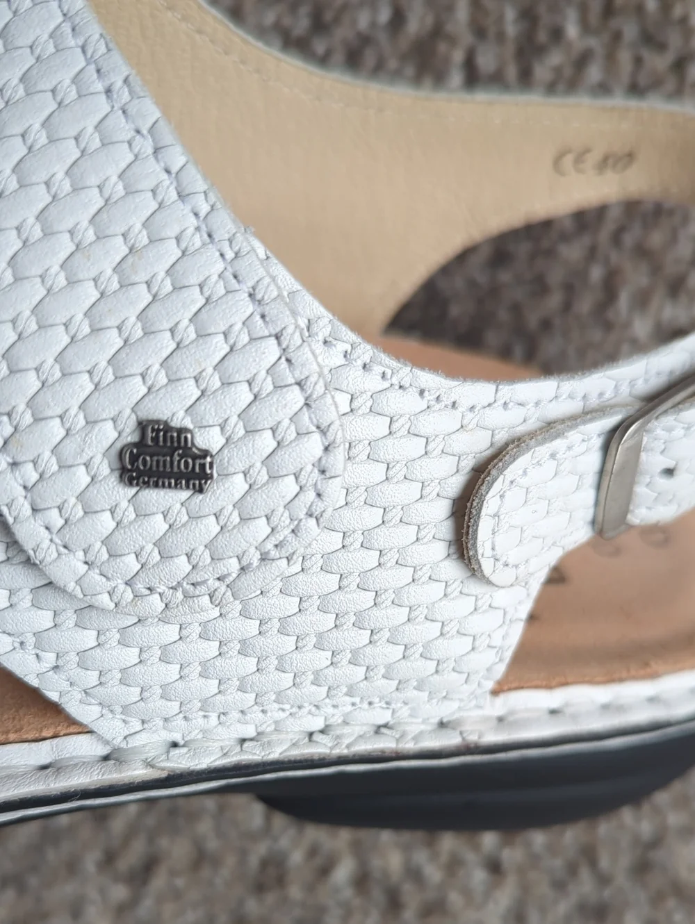 Finn Comfort excellent white
