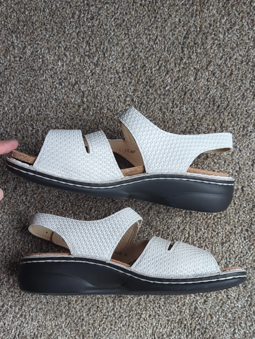 Finn Comfort excellent white