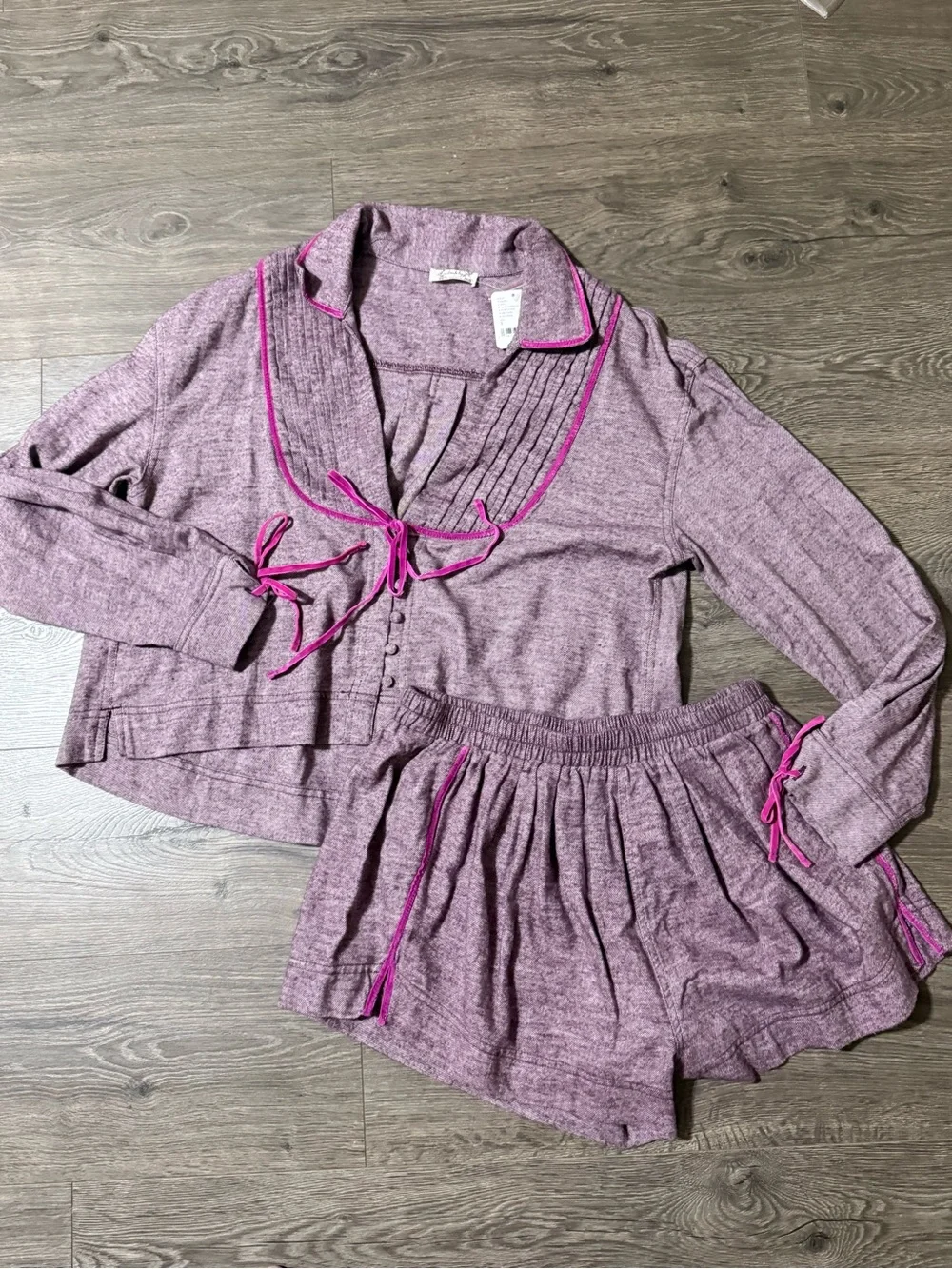 Free People top spread
