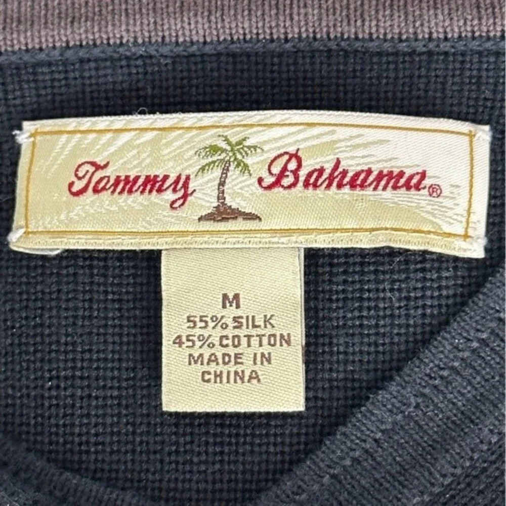 Tommy Bahama gently pre