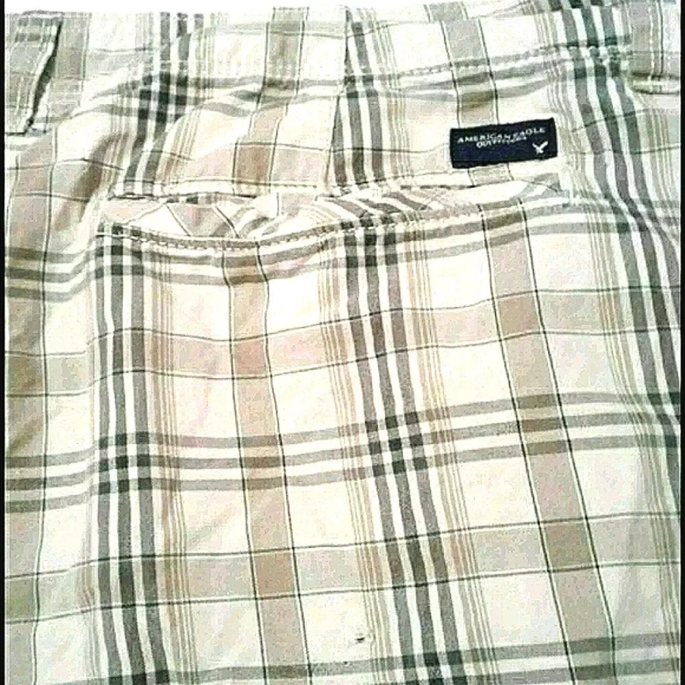 American Eagle Outfitters white shorts