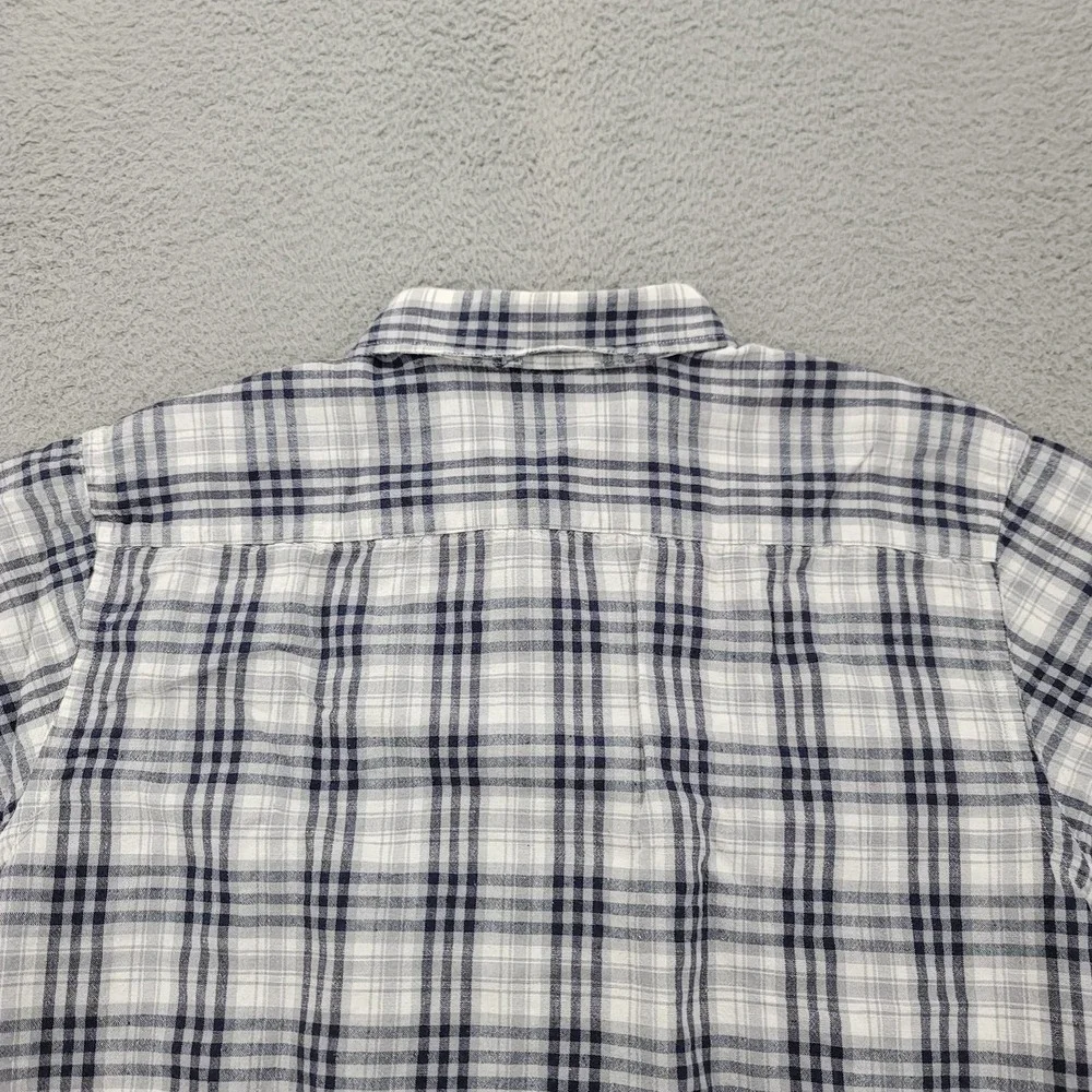 Banana Republic good overall