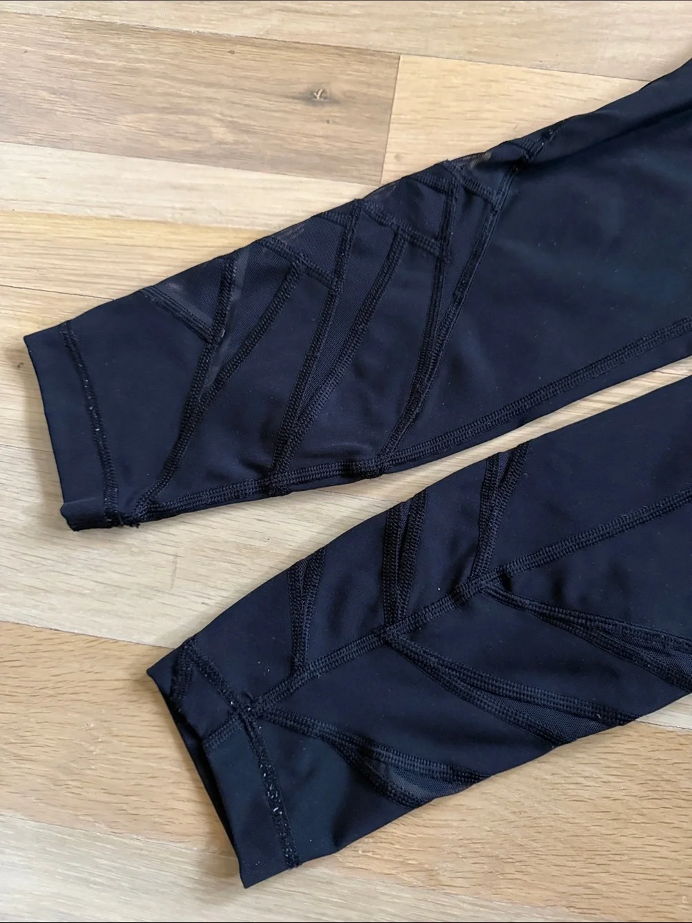 lululemon athletica lululemon black
