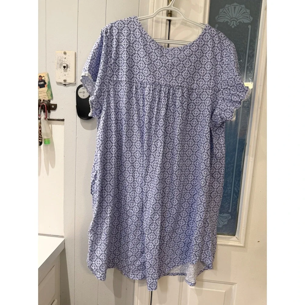 Aria collection nightgown