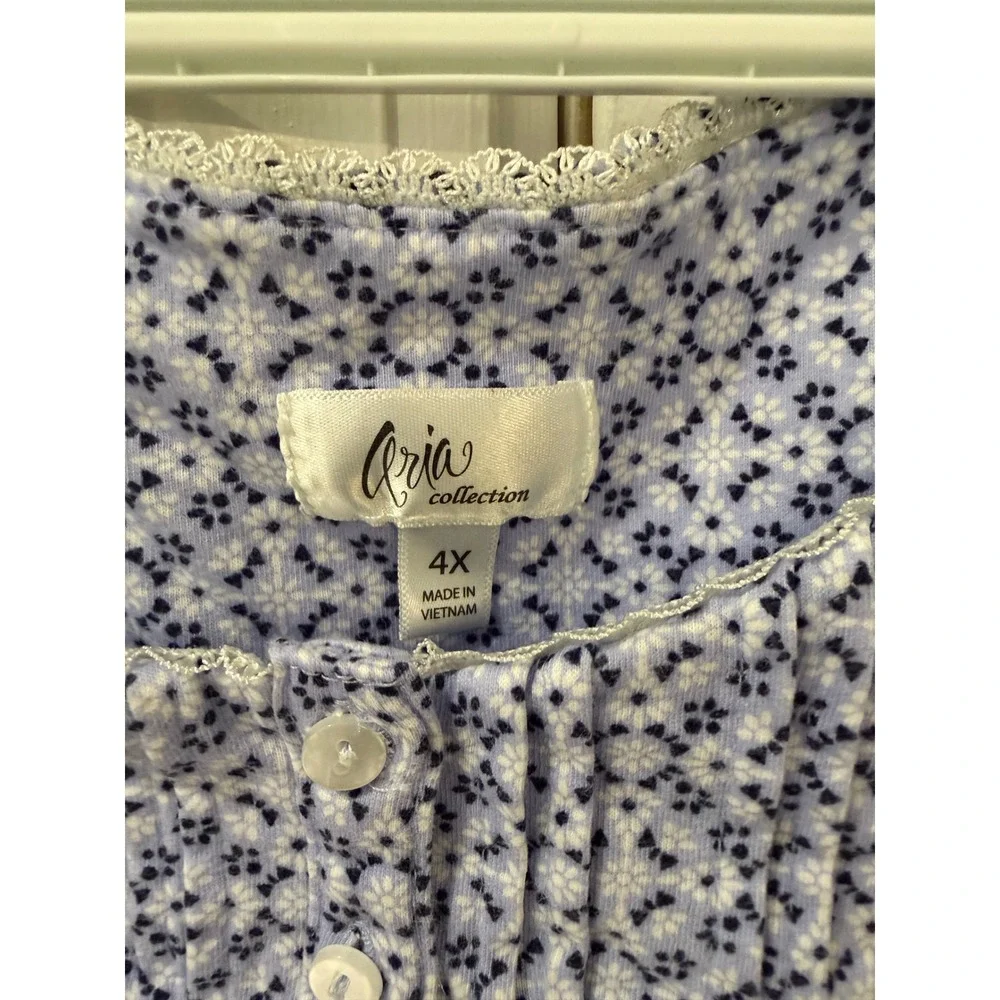 Aria collection nightgown