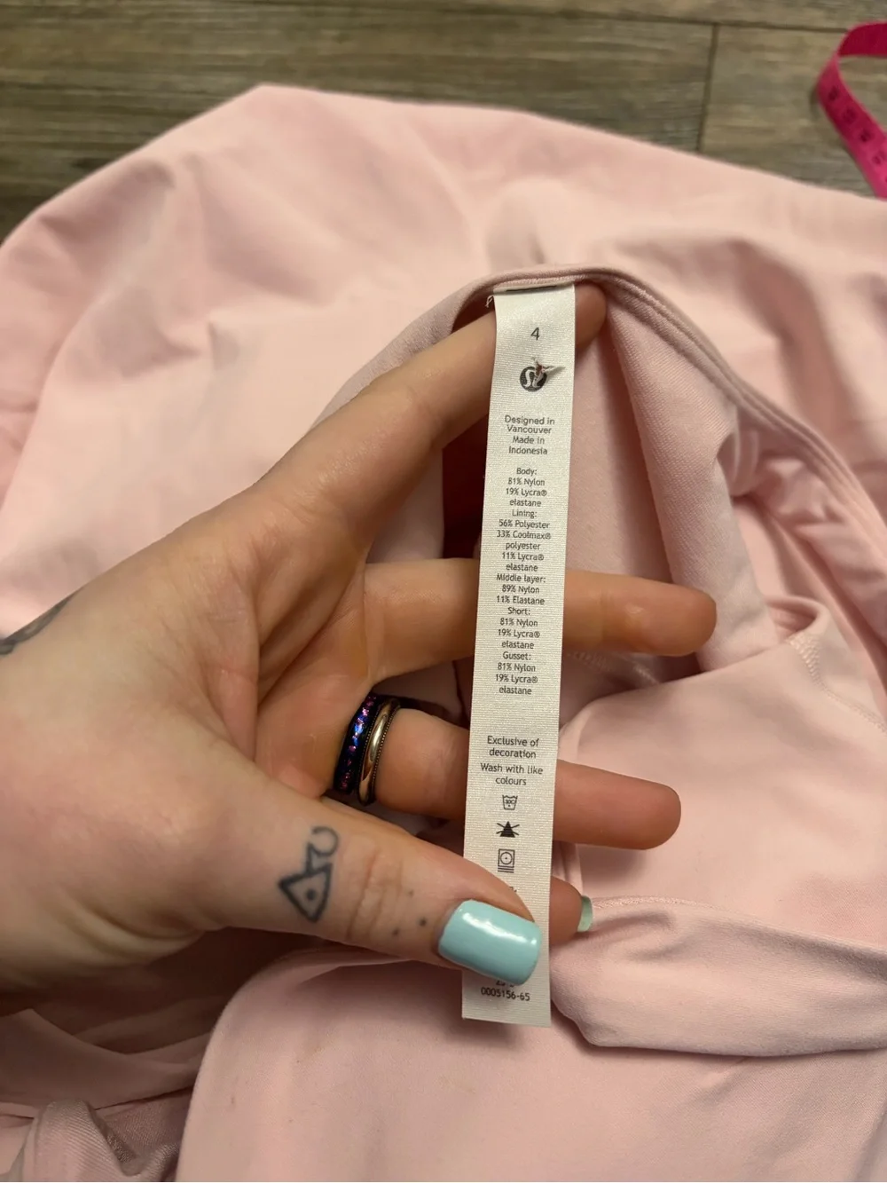 lululemon athletica very light