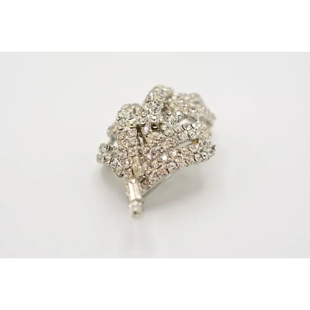 Unbranded stunning brooch