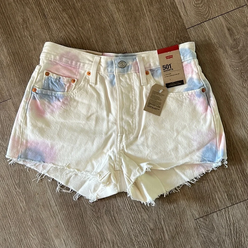 Levi’s 501 jean shorts