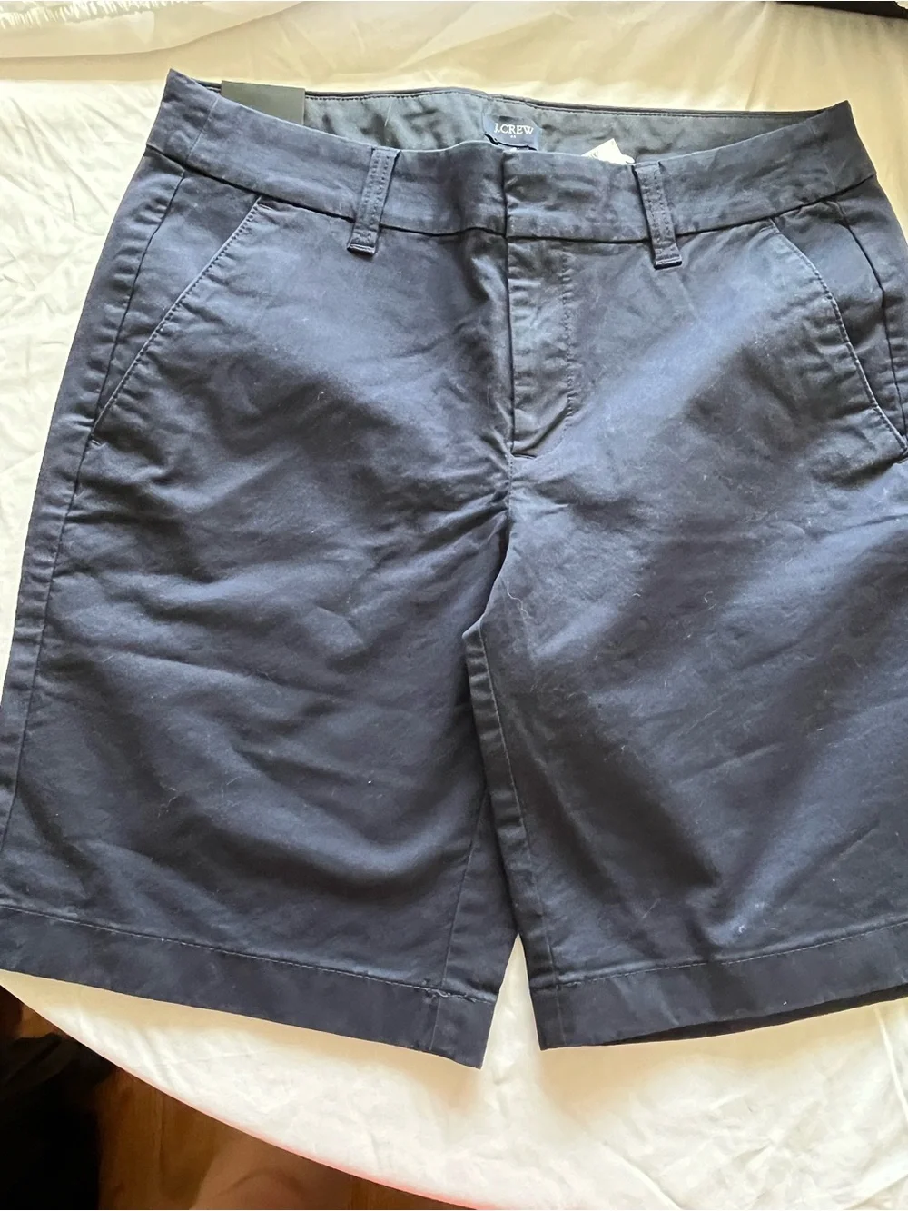 J. Crew Women’s Navy Flat-Front Chino Bermuda Shorts 9” Size 4 NWT