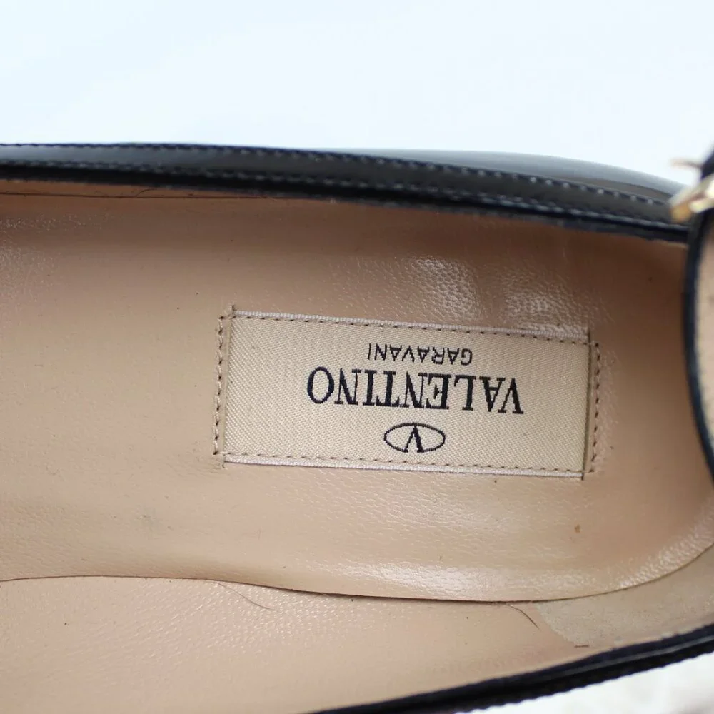 Valentino Garavani elegant valentino