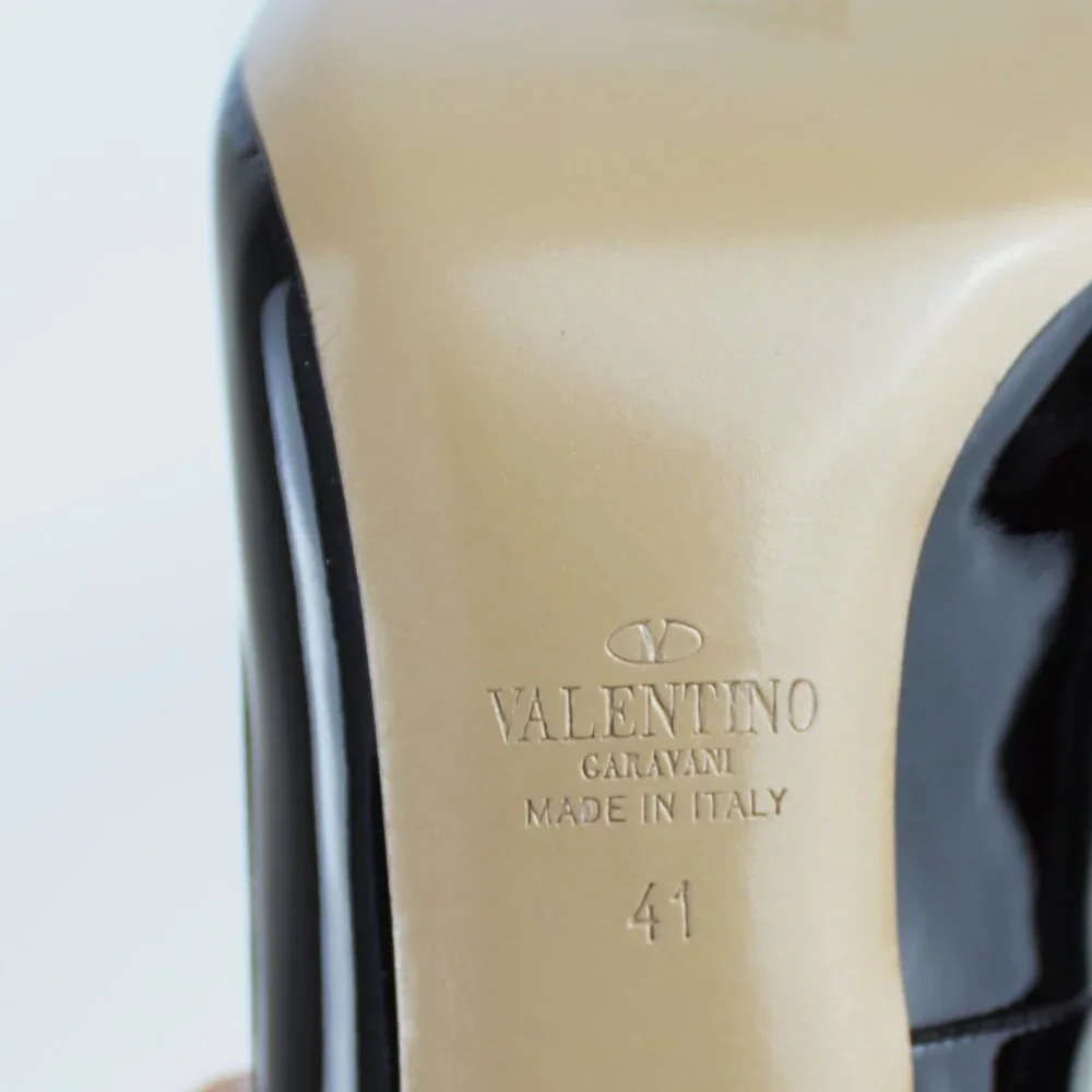 Valentino Garavani elegant valentino
