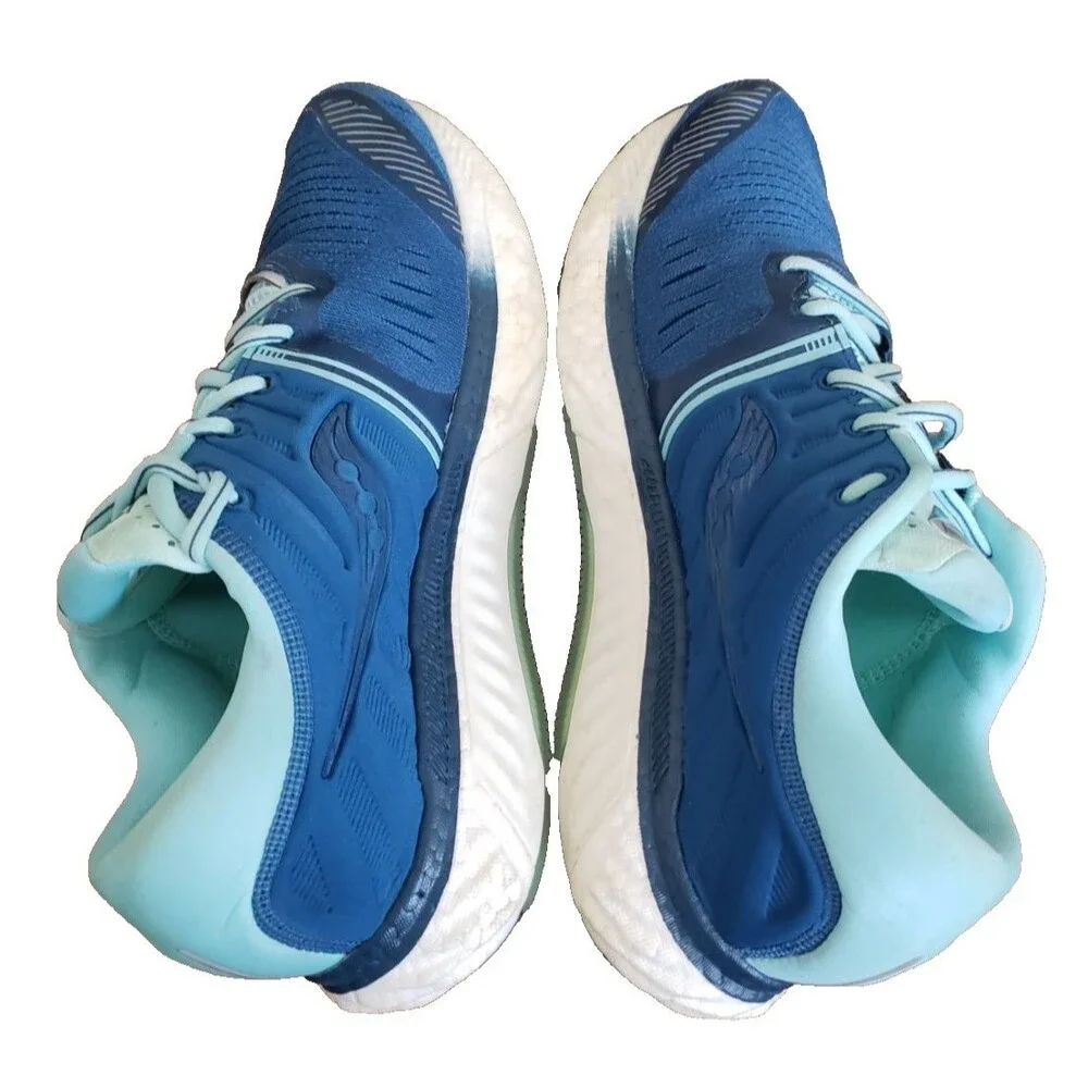 Saucony hurricane 22