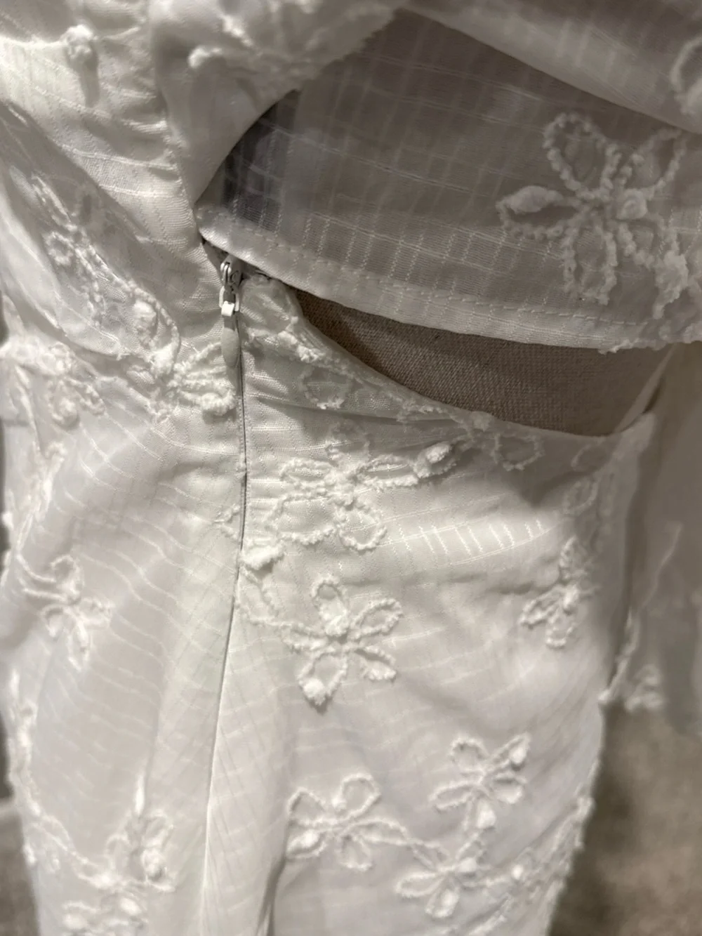 Princess Polly embroidered details