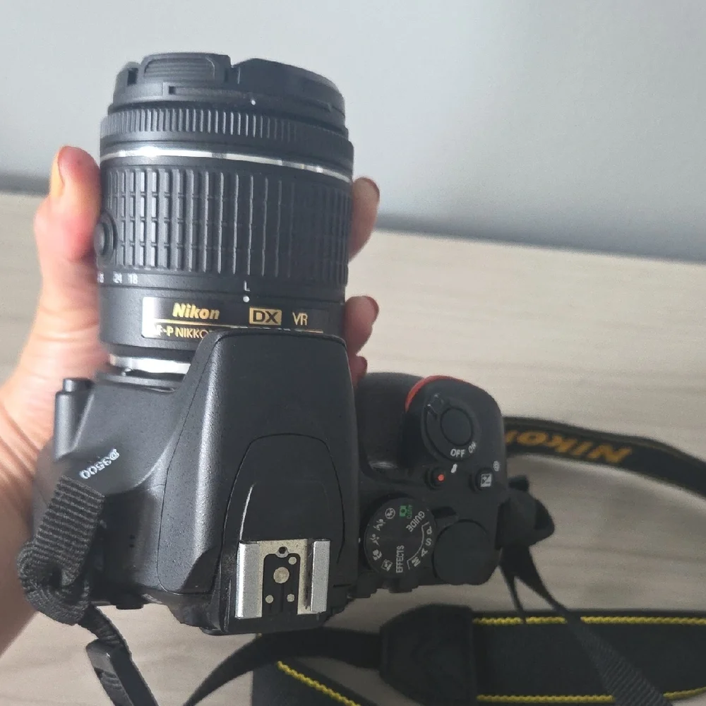 Nikon compact dslr