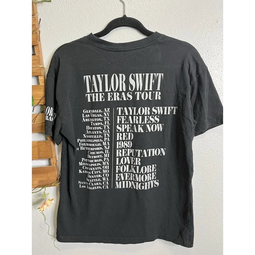 Taylor Swift no cracks
