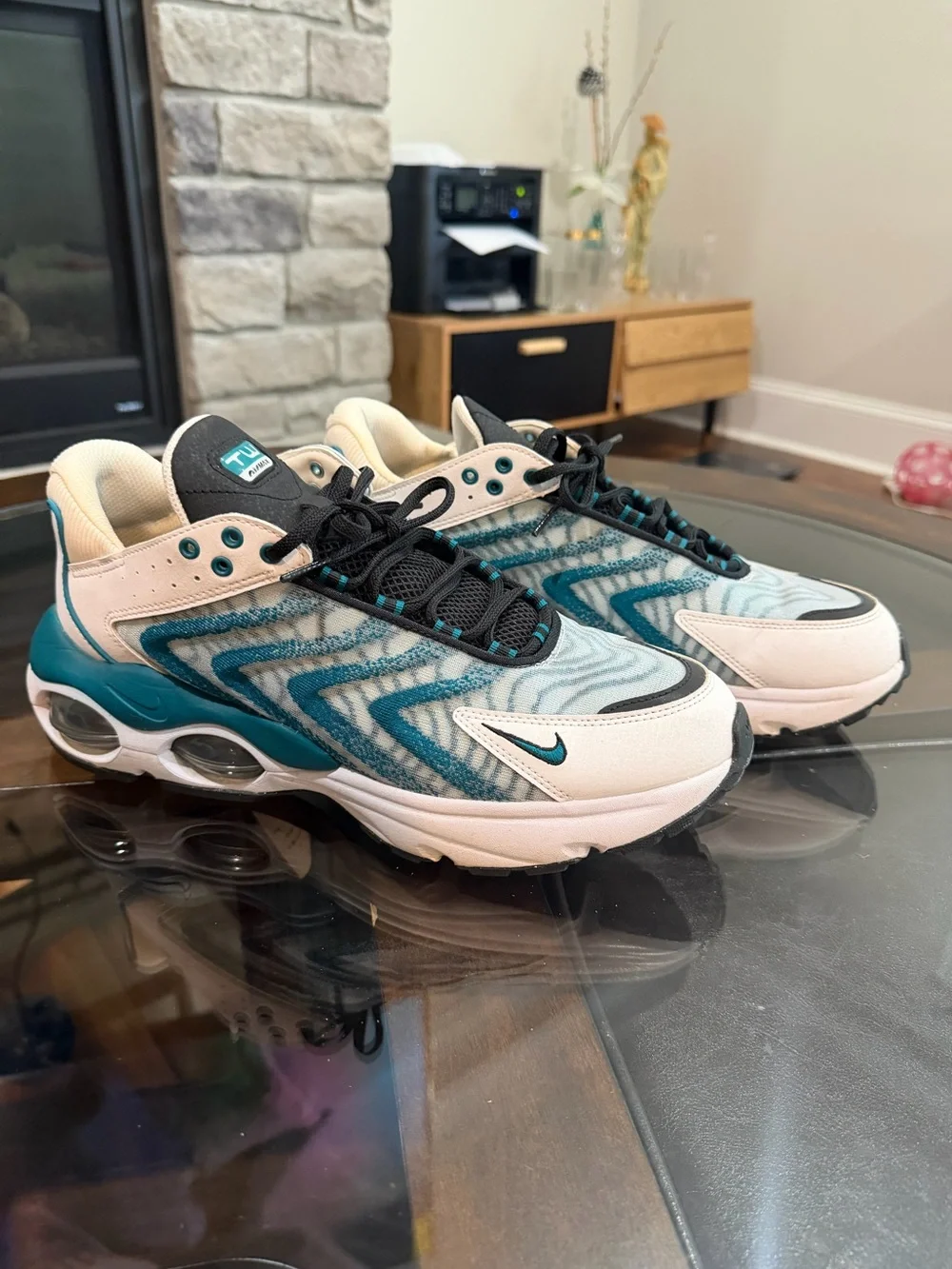 Nike‎ Air Max TW in the 'Bright Spruce' colorway men’s sneakers in Size 10.5